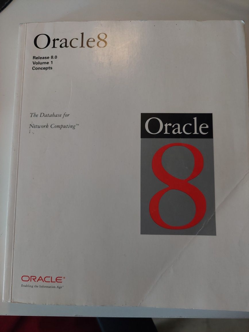 Oracle 8 Server Concepts (Release 8.0,Volume I)