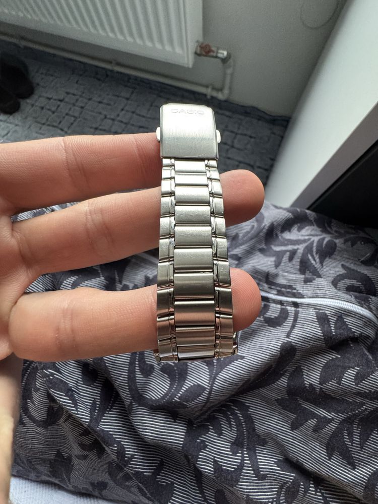 Чоловічий годинник casio MTP-1239