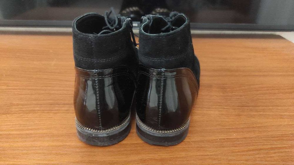 Жіночі/підліткові ботінки черевики демісезон 39-40 розмір