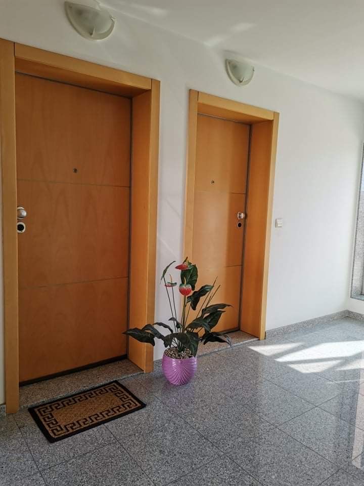 Apartamento T2 em Vila Praia Ancora