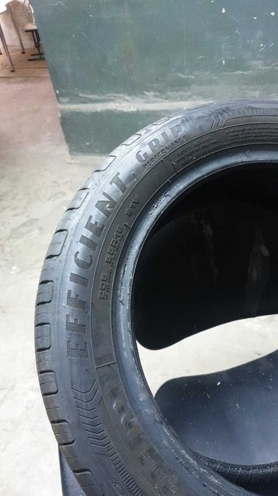 Автомобільні шини goodyear efficientgrip performance 205/55/ R16