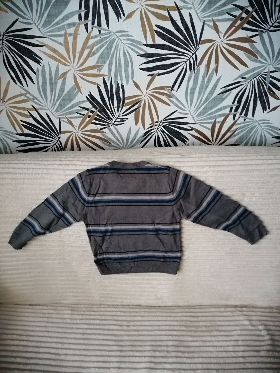 Sweterek rozmiar 104