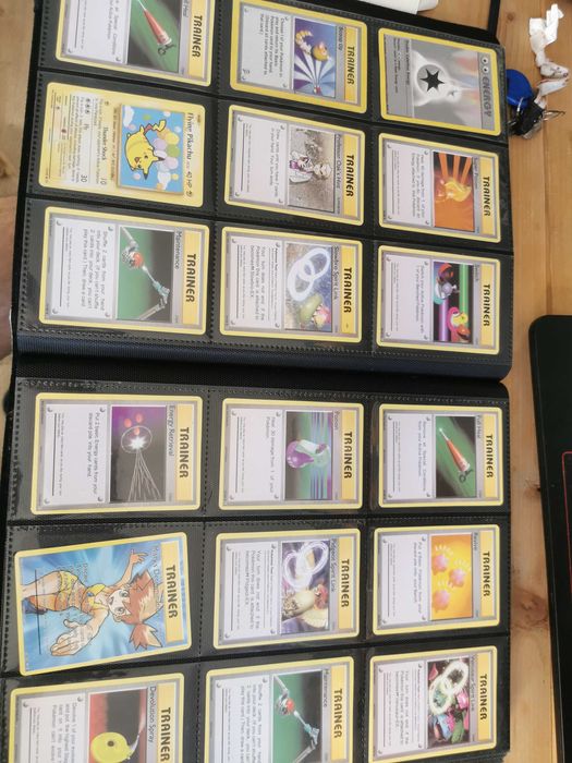 Karty pokemon album cały około 360 kart