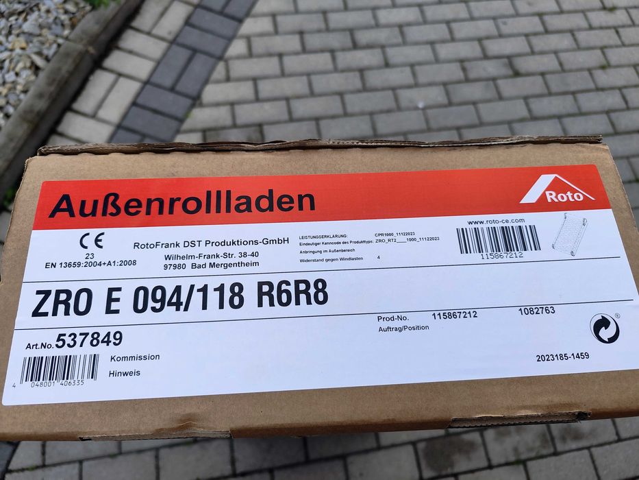 Roleta zewnętrzna ROTO ZRO E R6R8 elektryczna 94x118