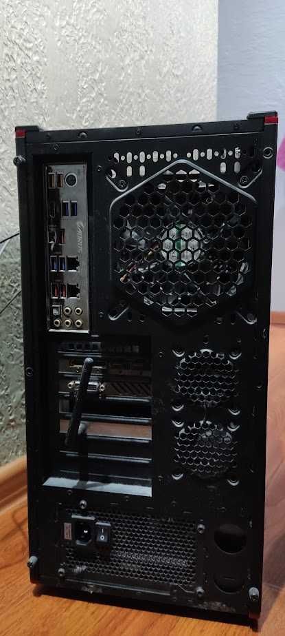 Комп'ютер, системний блок, OctalCore AMD Ryzen 7 1700, 3700 MHz