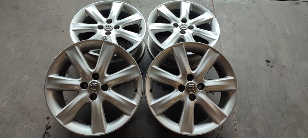 17" 6.5J 4x100 felgi aluminiowe Toyota Yaris