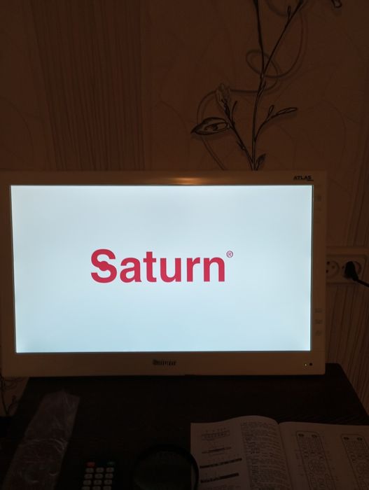 Телевизор, монитор Led Saturn 24