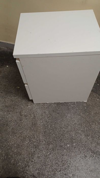 Szafeczka nocna Malm