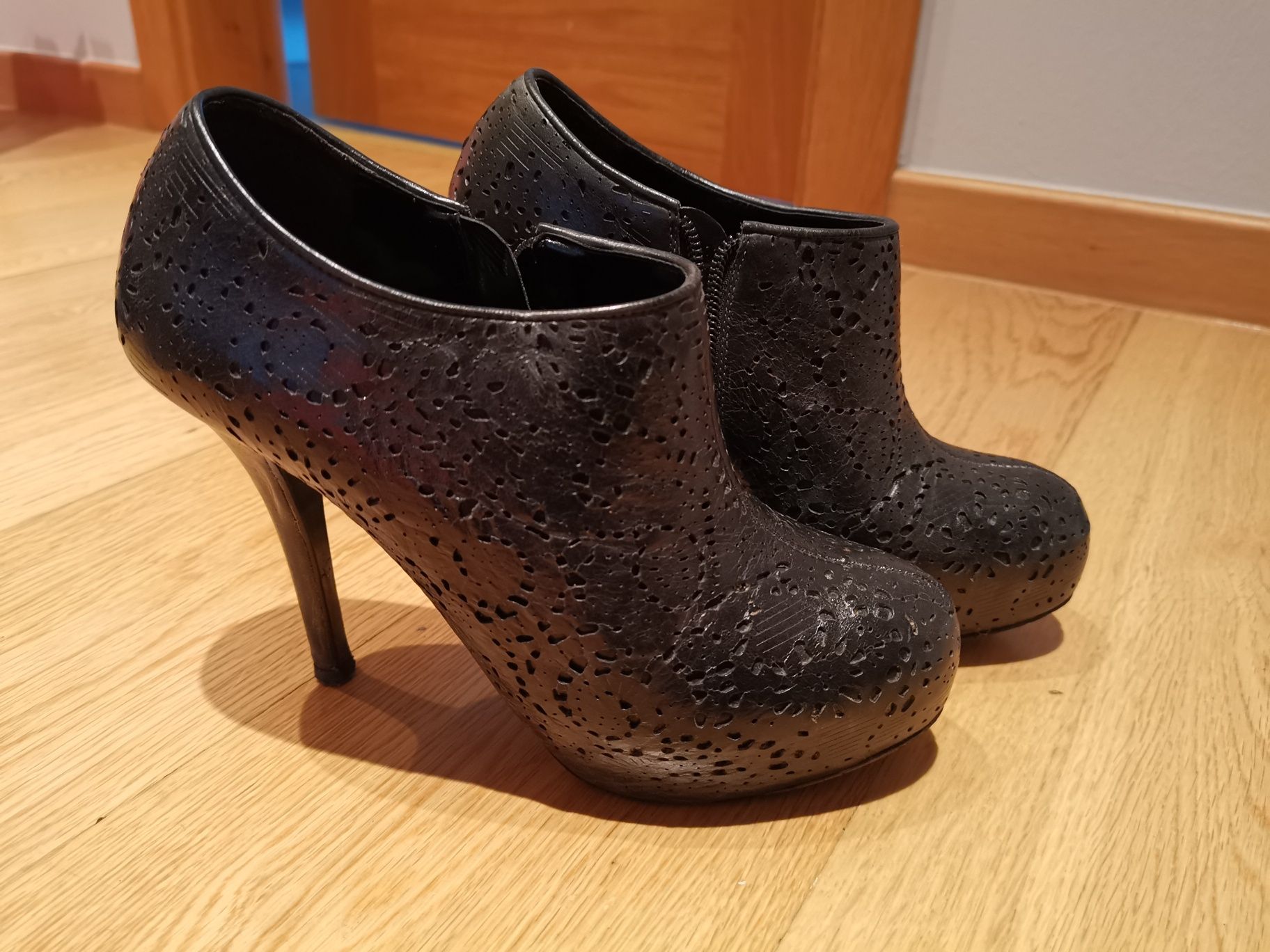 Botins Zilian 37, usados em bom estado