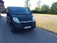 Opel Vivaro ląg 6 osobowy 13r