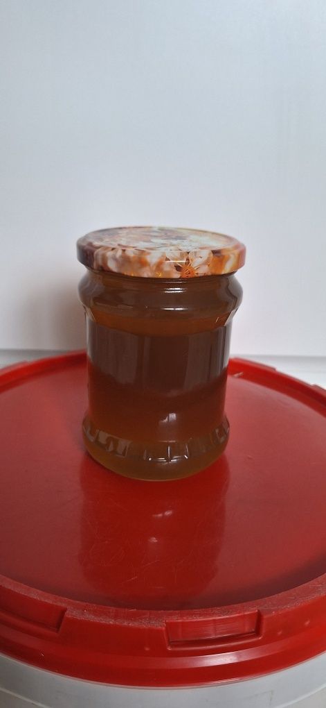 Miód wielokwiatowy z własnej pasieki