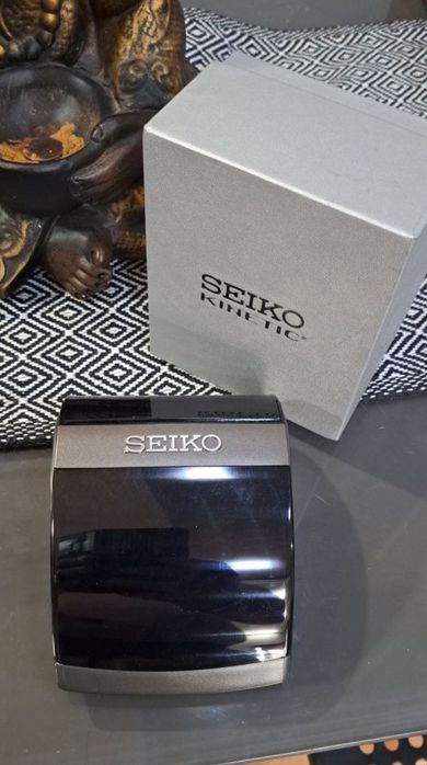 Caixa para relógio  Seiko kinetic.