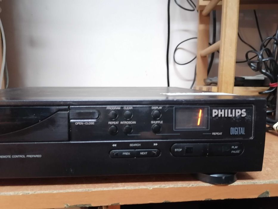 Odtwarzacz CD PHILIPS CD ?