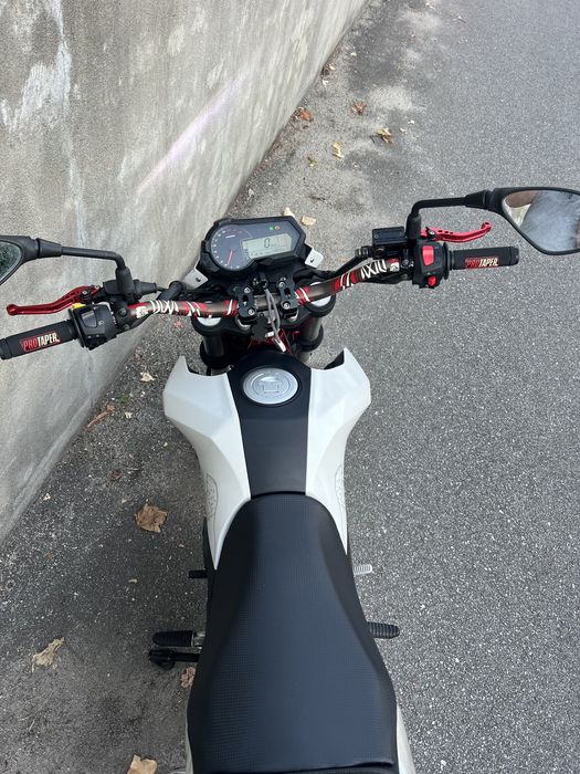 Benelli tnt 125