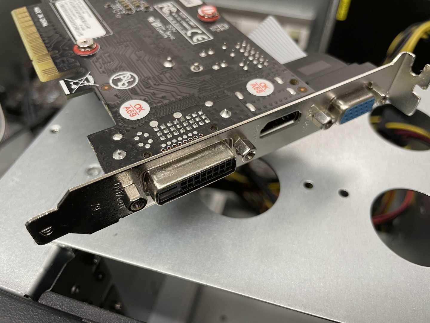 Видеокарта Gefore GT710 2GB DDR3 VGA HDMi DVI низкопрофильная