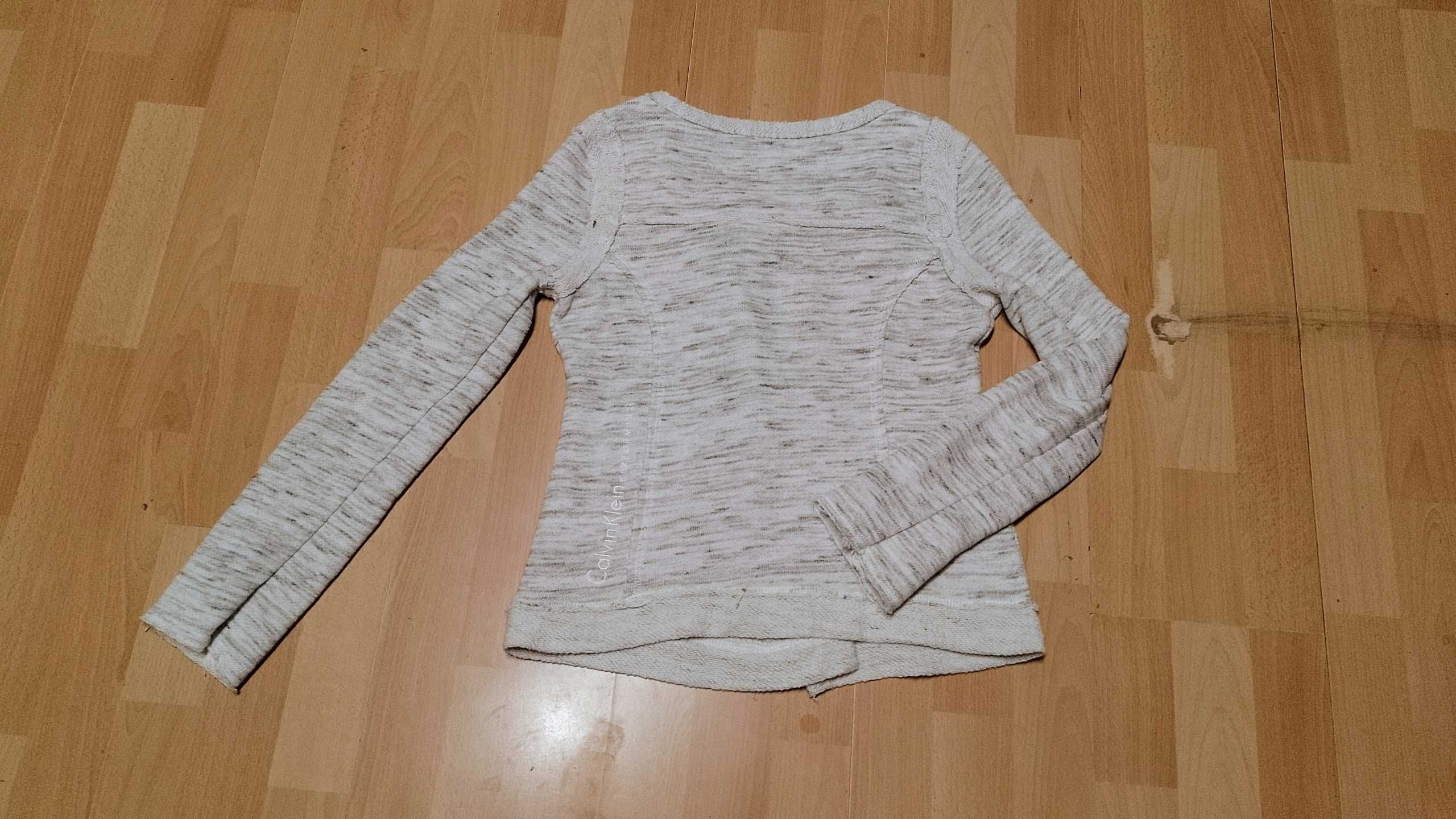 Bluzka CALVIN KLEIN r.XS stan bardzo dobry