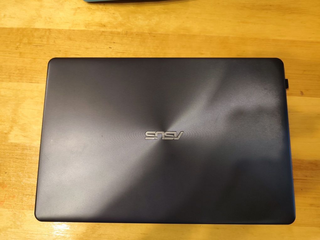 Laptop Asus F510QA-WB91 AMD RYZEN