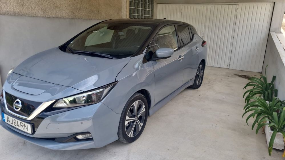 Nissan Leaf 40 kwh com GARANTIA