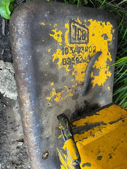 103/2380 Stopa podpory do JCB 3 CX, BS592A