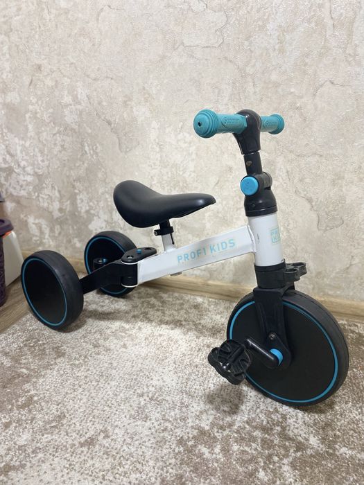Велосипед-трансформер беговел 3-в-1 Profi Kids