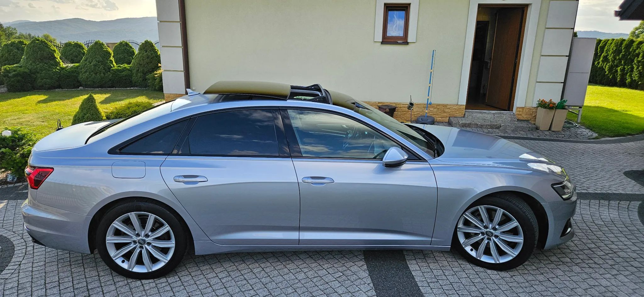 Audi A6 Audi A6 quattro