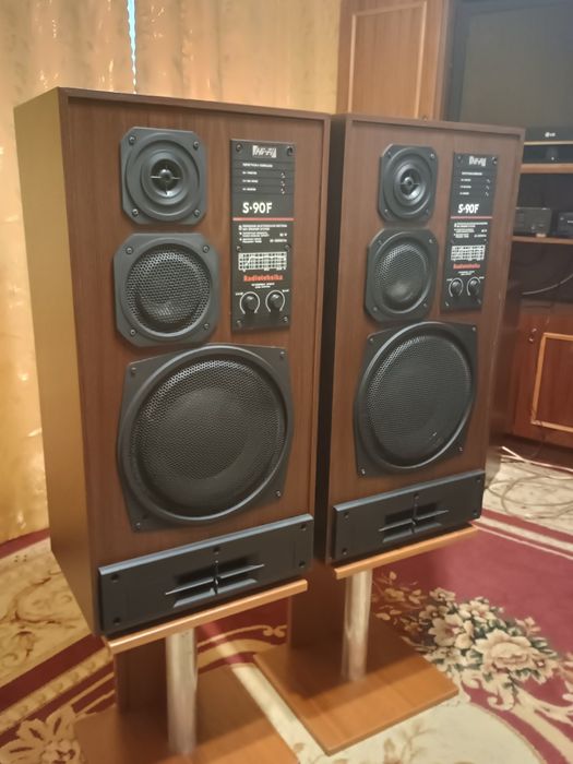 "S90F Radiotehnika Hi-Fi" 8ом