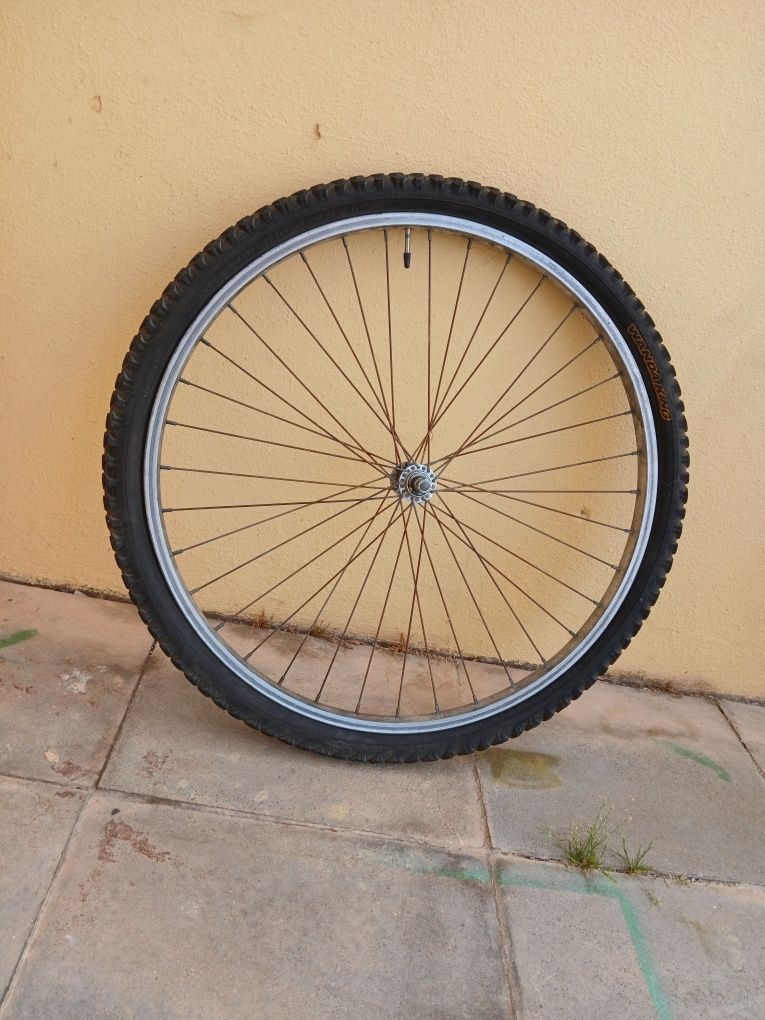 Bicicleta usada como nova