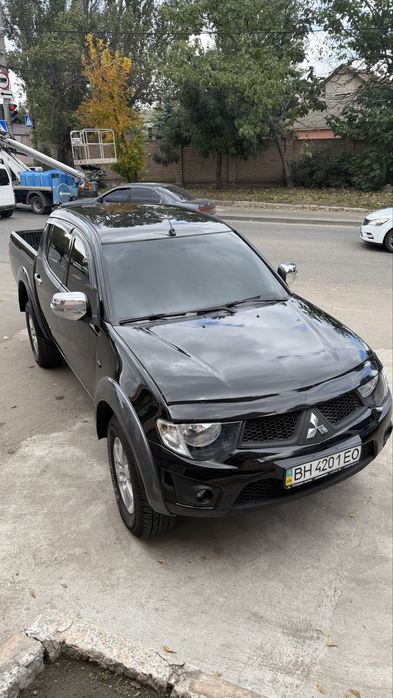 Mitsubishi l200 4x4 super select