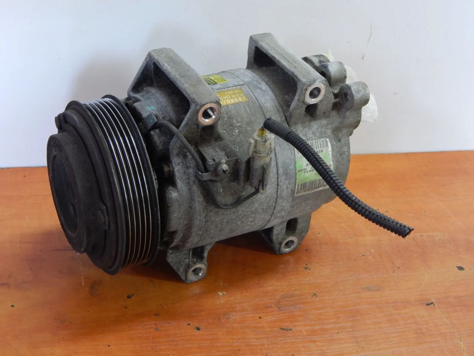 Pompa klimatyzacji 2.4 2.5 VOLVO XC90 I xc70 v70 s80 s60 02-14  Łuków części