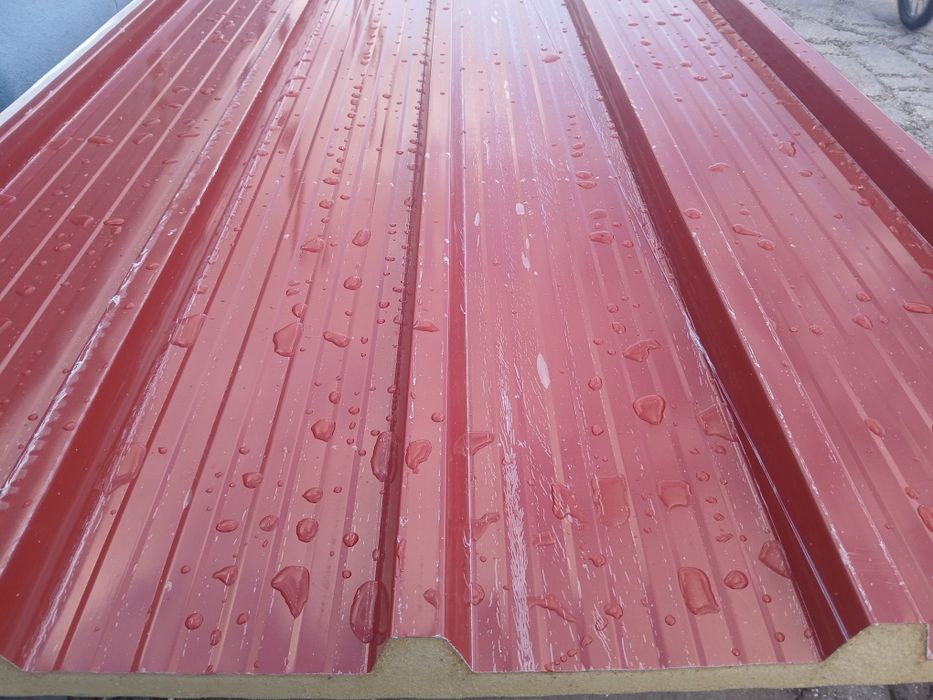 Painel sandwich de 5ondas 30mm e imitação de telha 40mm