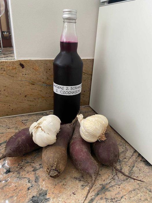Zakwas z buraków z czosnkiem. Domowy ekologiczny Anemia, nadciśnienie.