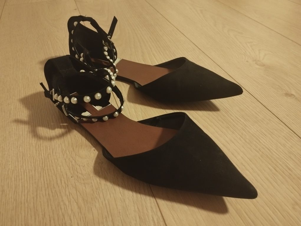 Sandały z czubkiem, z perłami, Zara, rozmiar 41