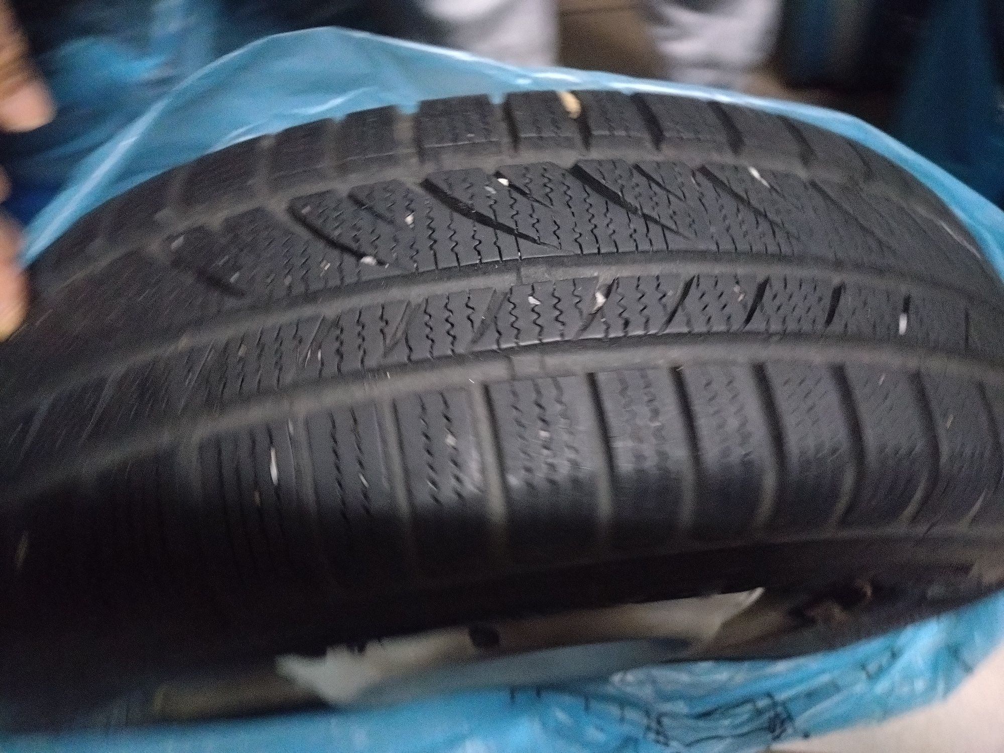 4 koła zimowe 14 cali 175/70R14 np. Hyundai