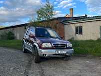 Автомобіль позашляховик