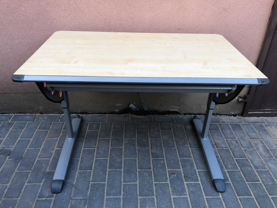 Biurko młodzieżowe Kettler