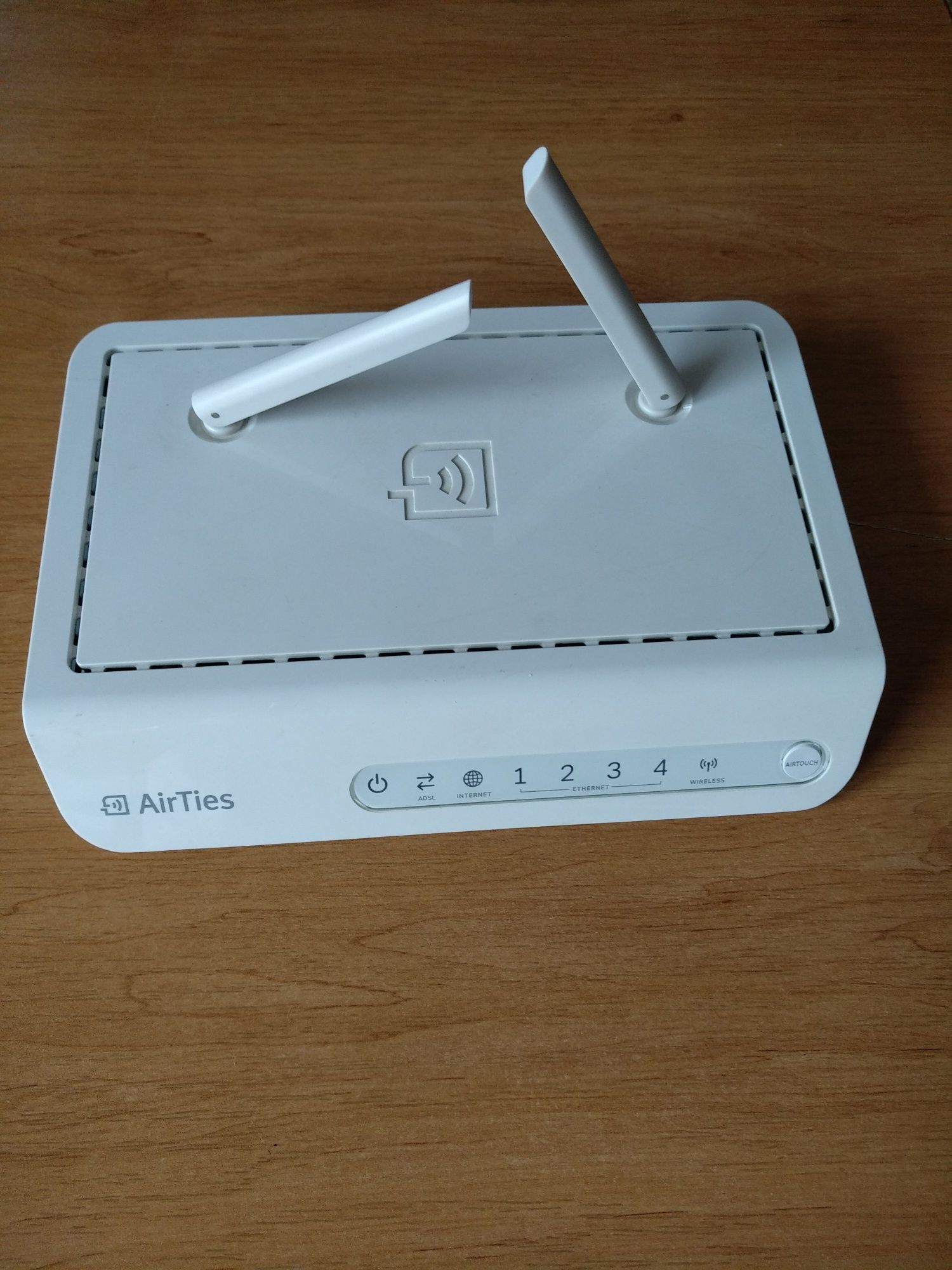 Wi-Fi роутер AirTies 5440