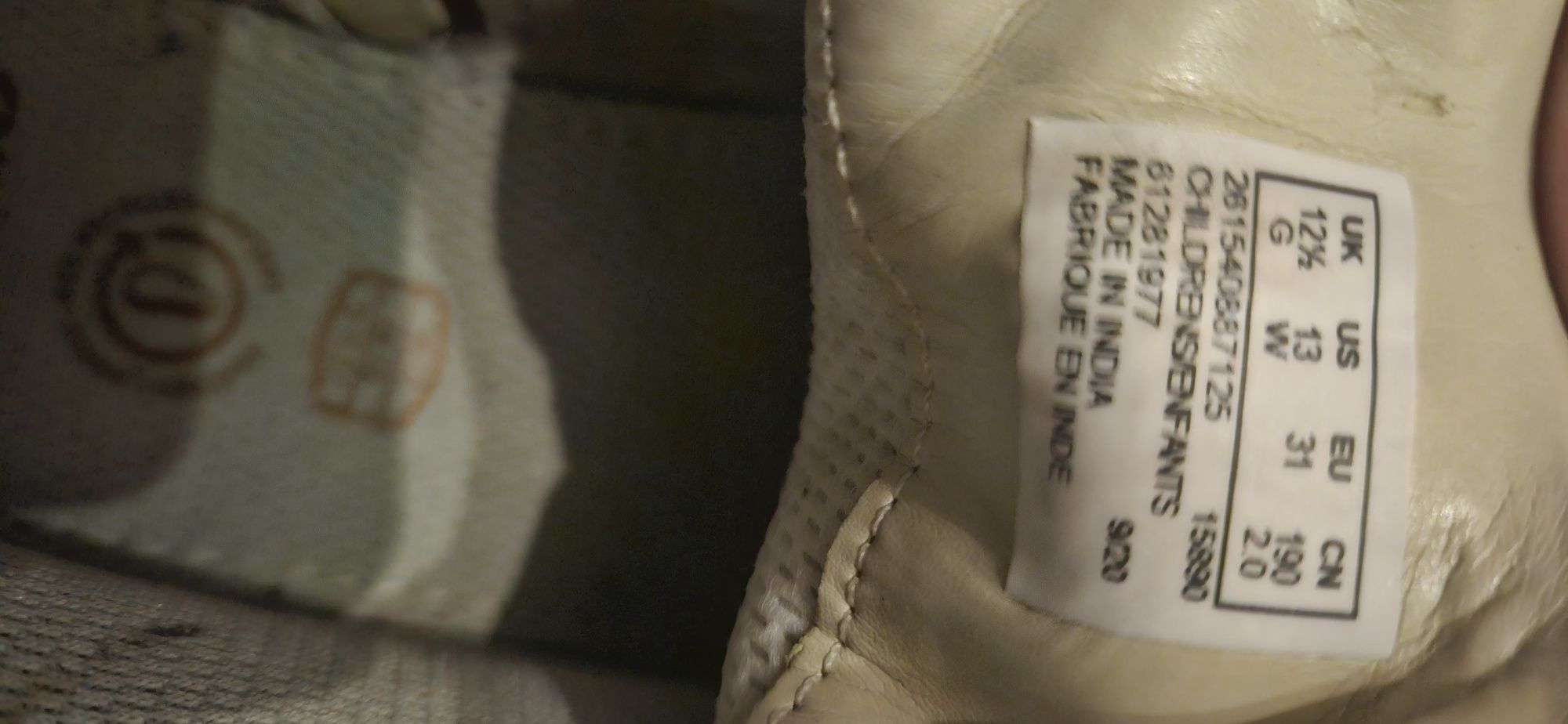Buty za kostkę Clarks 31