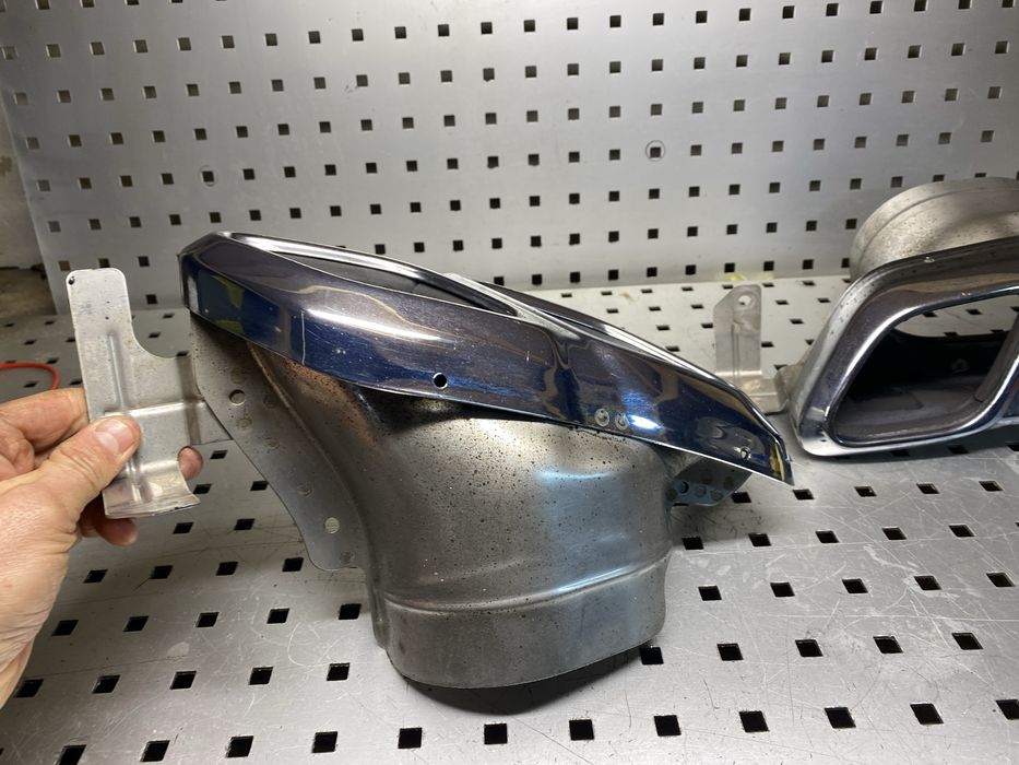 Volvo XC60 II R-DESIGN Насадка на глушник задня права ліва