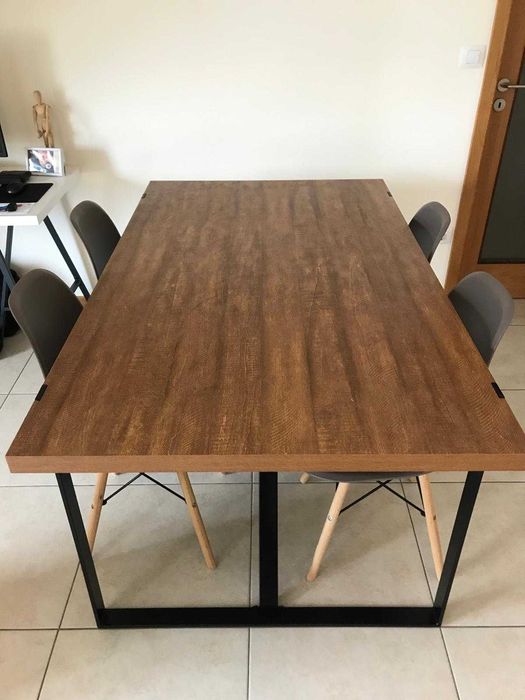Mesa de Jantar com 6 Cadeiras - Conjunto Moderno