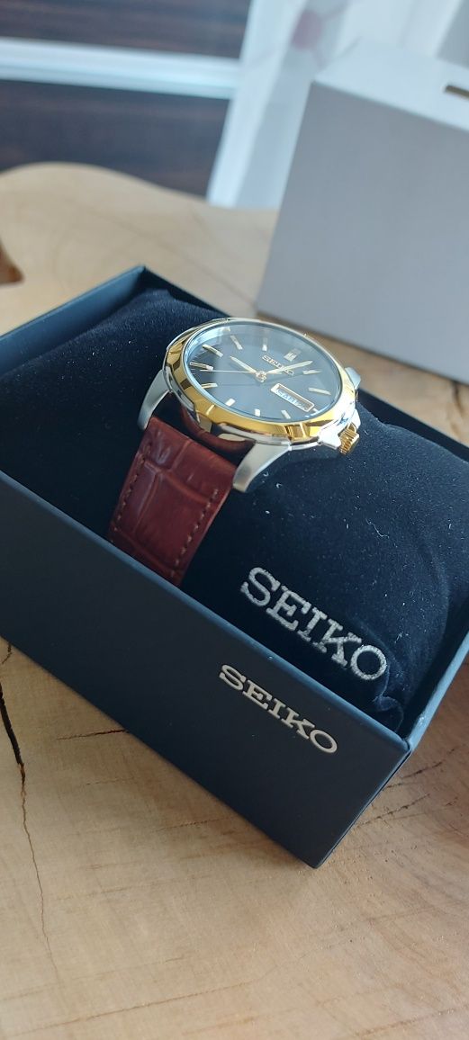 Zegarek SEIKO SUR360