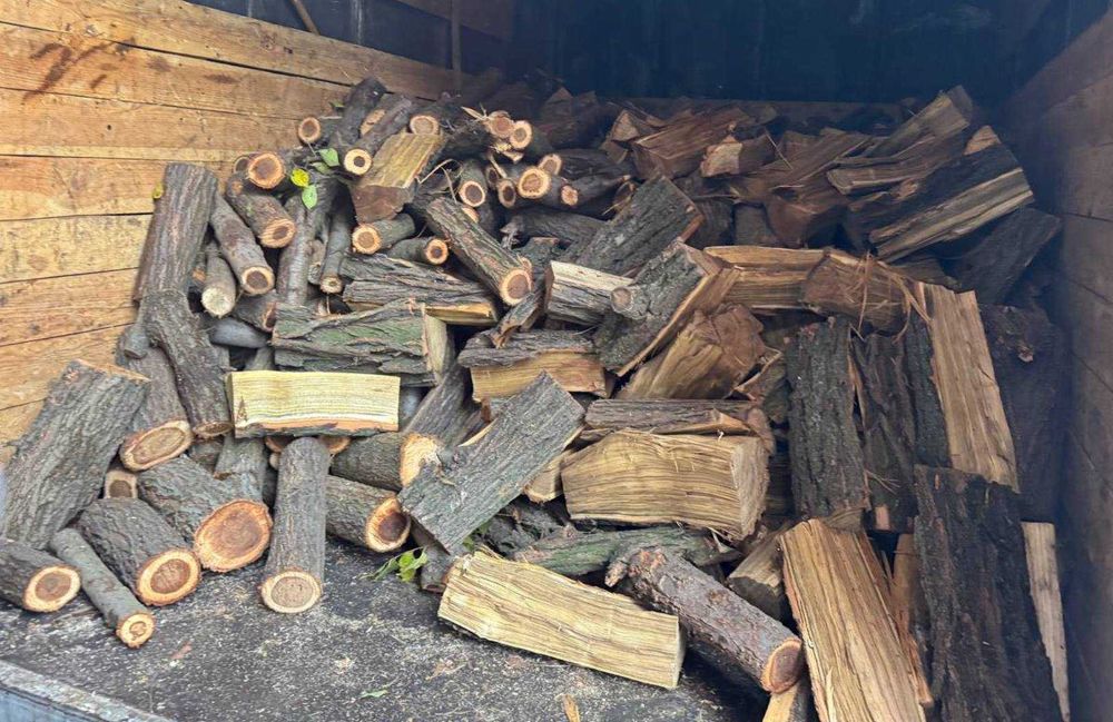 Продам Дрова твердые для отопления колотые/чурки/метровка Доставка
