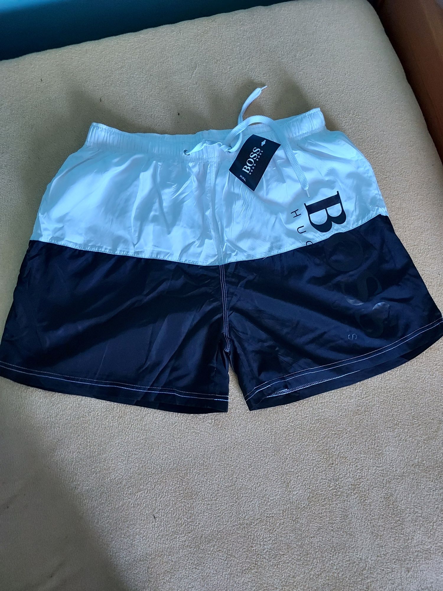 Spodenki. Armani EA7. Hugo Boss. M.L.XL. XXL.