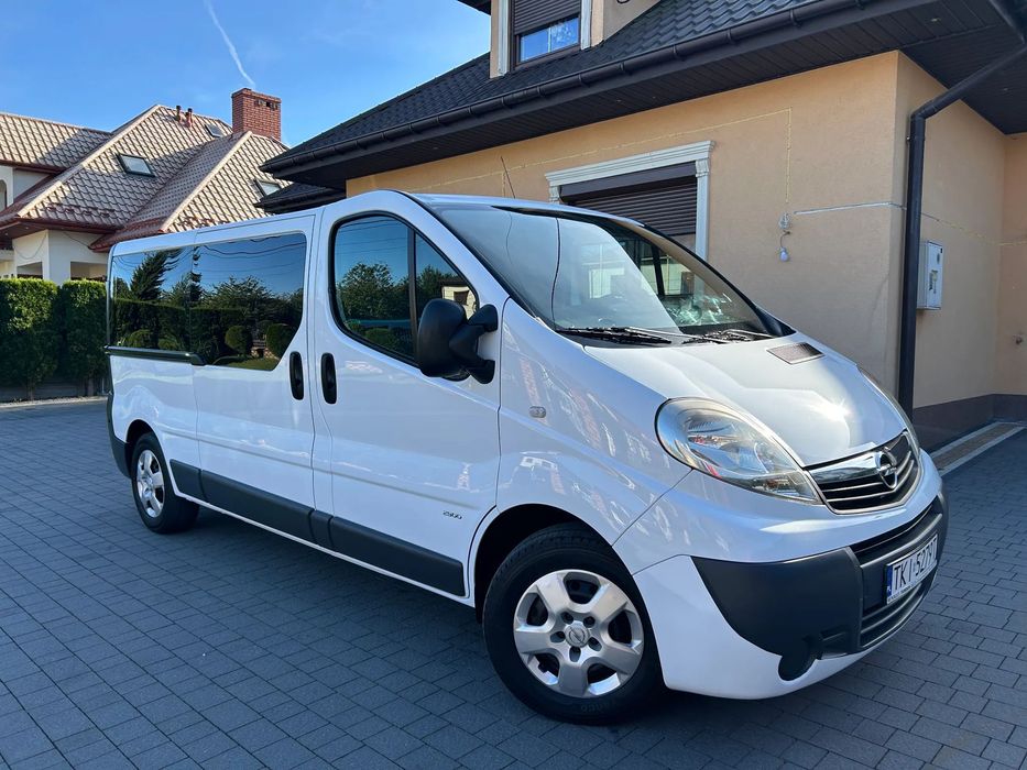 Opel Vivaro 2.0DCI*115KM*9-os*2x Klima*Nawiewy*LONG*F-VAT 23%*Niemcy*Mały Przebieg