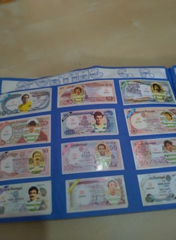 Cromos de Futebol - Gira a Nota