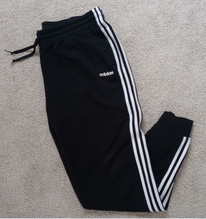 Oryginalne spodnie dresowe Adidas XXL. Pas 108-120cm. Wysyłka InPost