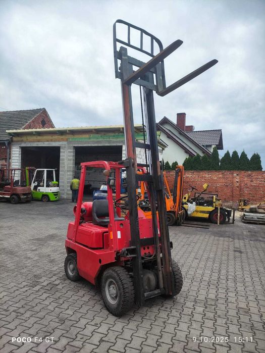 Wózek widłowy Nissan 1,5 Tony LPG Pompowane Terenowy Toyota Linde TCM