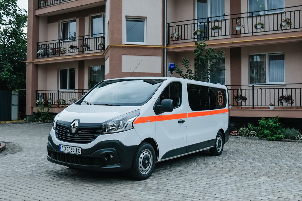 Перевезення хворих лежачих транспортування хворих перевозка больных