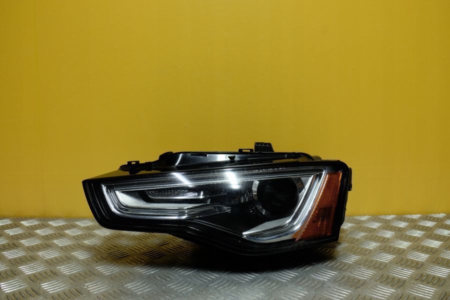 AUDI A5 S5 8T 8F LIFT 2013- REFLEKTOR LAMPA XENON L USA