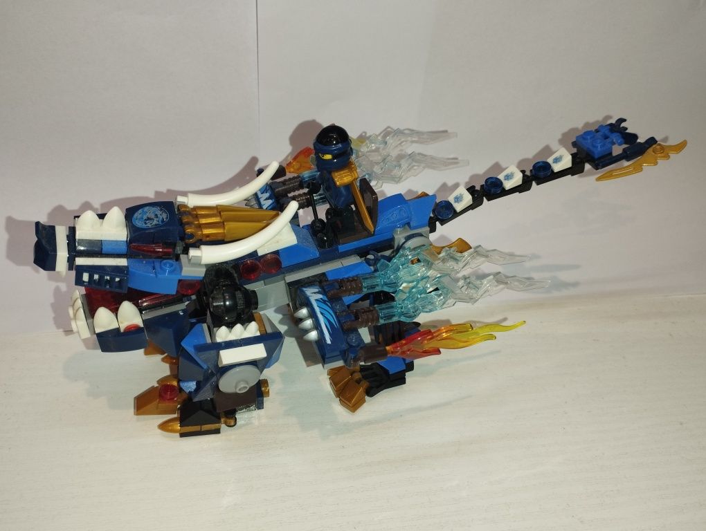 Конструктор lego ninja movie jay дракон no.sy919c