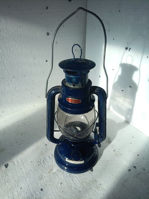 Lampa naftowa jupiter